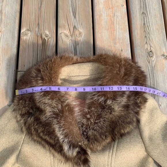 Vintage 50s 60s Union Made Oatmeal Wool Fur Trim Collar Long Belted Overcoat - Picture 10 of 16
